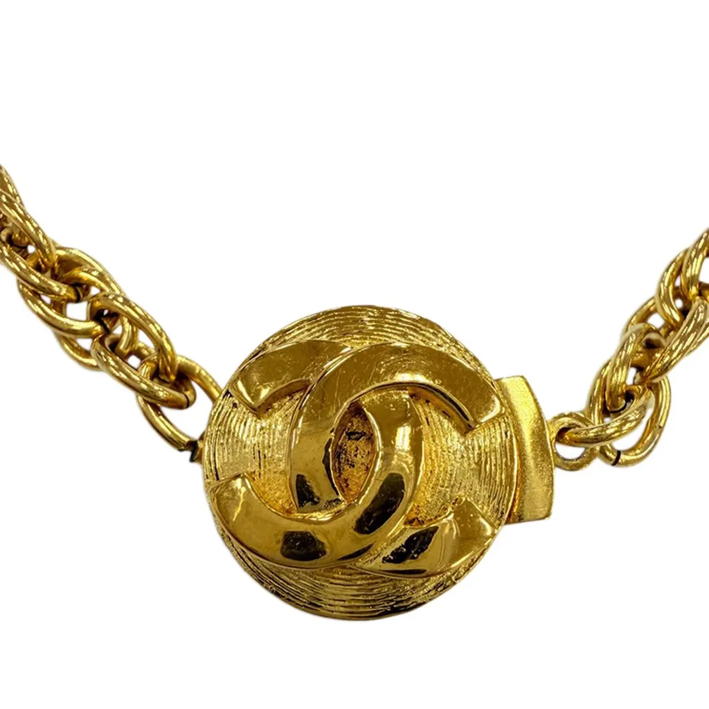Chanel CC Gold Plated Textured Logo Round Pendant Necklace Gold Metal Very good - Back View