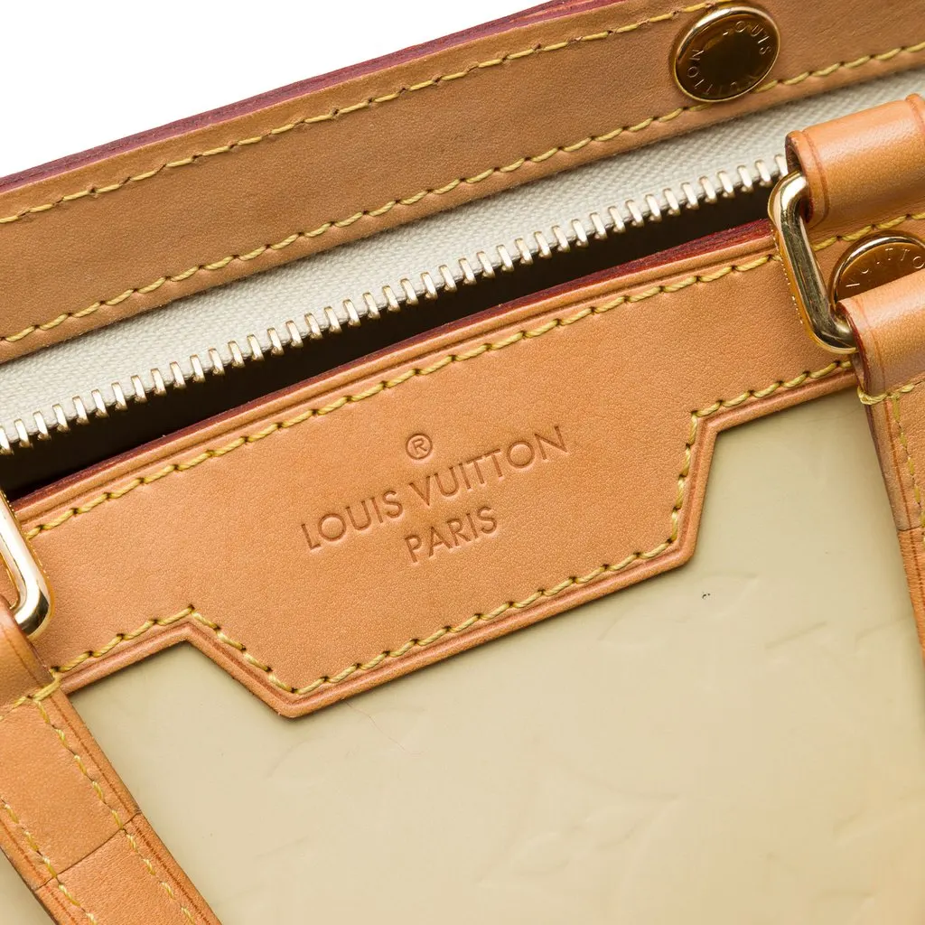 Louis Vuitton Monogram Vernis Brea MM White Leather Very good - Box View