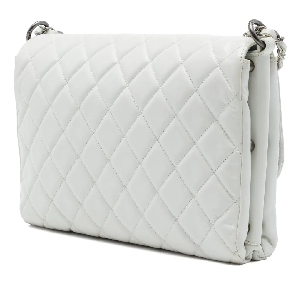 Chanel Quilted Glazed Calfskin Soft Boy Flap White Leather Very good - Back View