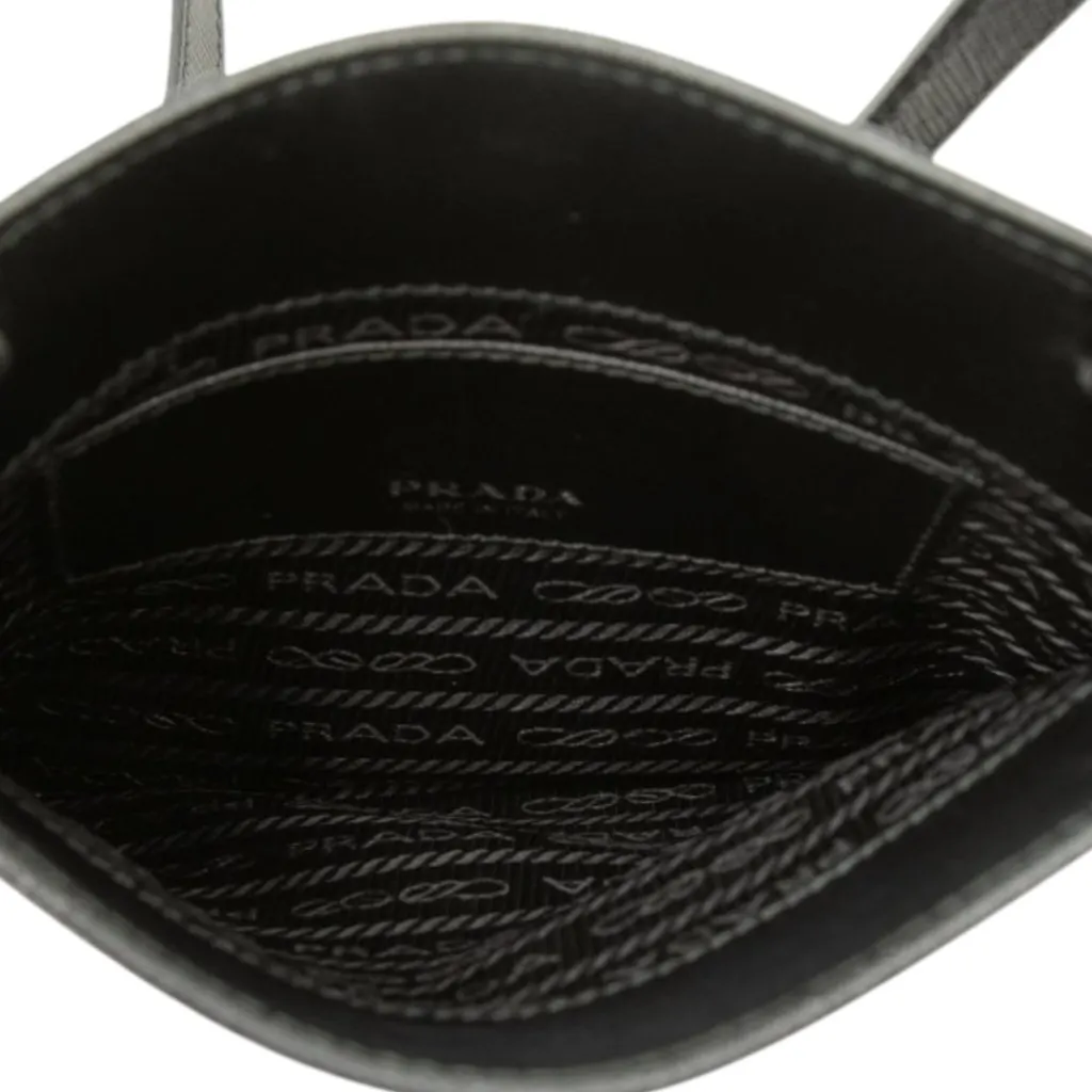 Prada Saffiano Crossbody Black Leather Very good - Model View