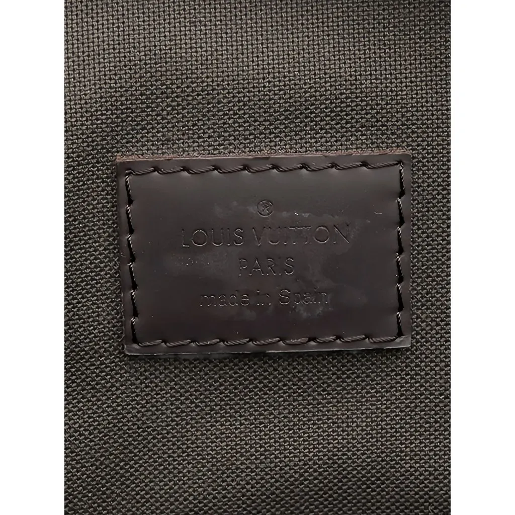Louis Vuitton Damier Ebene Porte Documents Voyage PM Brown Very good - Box View