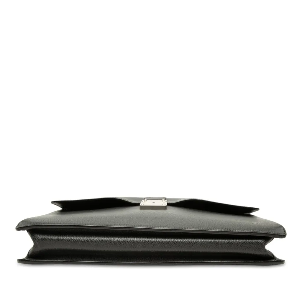 Louis Vuitton Taiga Robusto 1 Black Leather Good - Inside View