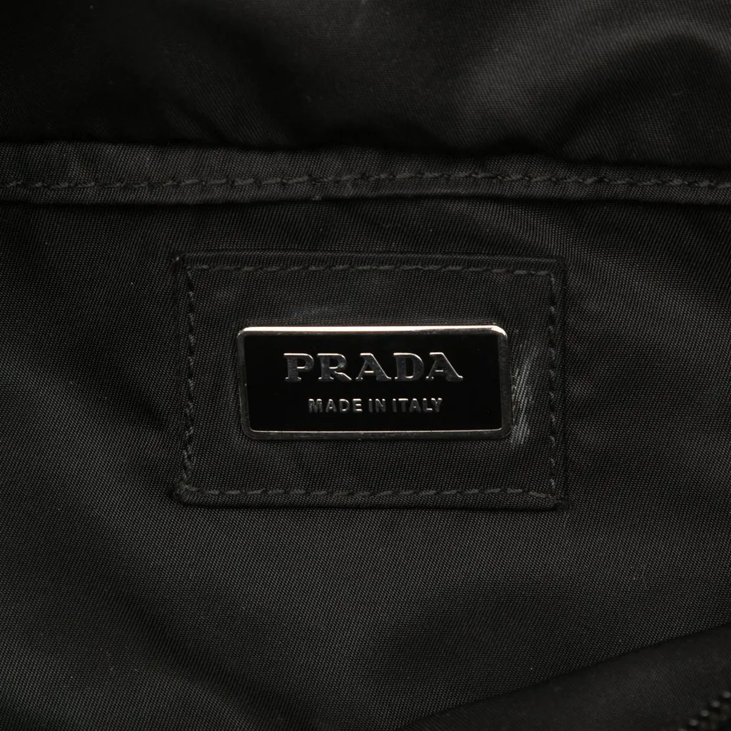 Prada Tessuto Belt Bag Black Very good - Model View