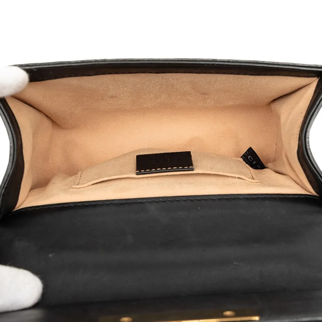 Gucci Small GG Supreme Bee Padlock Crossbody Beige Very good - Model View
