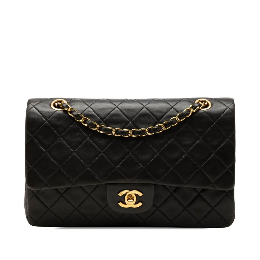 Chanel Medium Classic Lambskin Double Flap Black Leather Very good - Front View