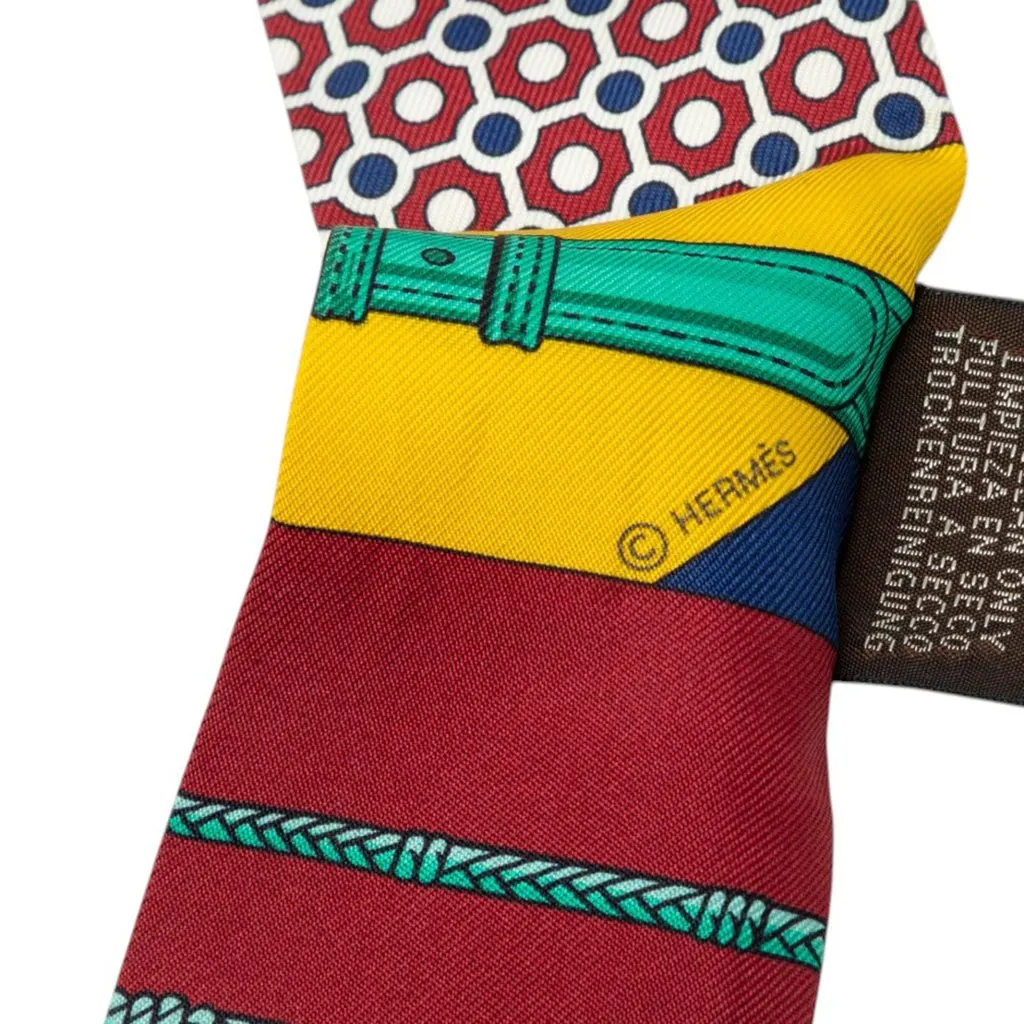 Hermès Clic Clac Modern Cannage Silk Twilly Scarf Red Never worn - Box View