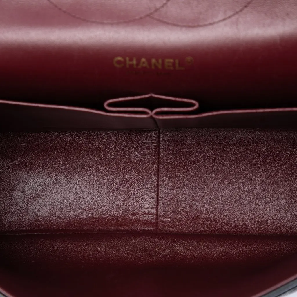 Chanel Jumbo Classic Caviar Double Flap Black Leather Very good - Model View