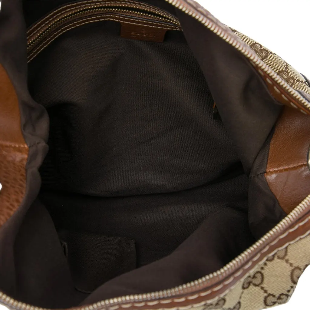 Gucci GG Canvas Charlotte Hobo Beige Canvas Very good - Model View