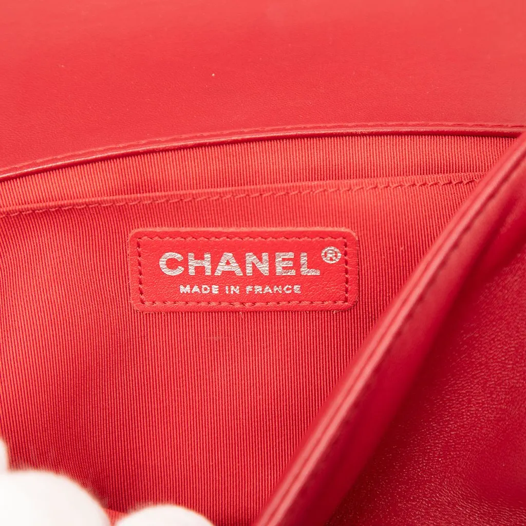 Chanel Old Medium Bicolor Quilted Lambskin Boy Flap Black Leather Good - Box View