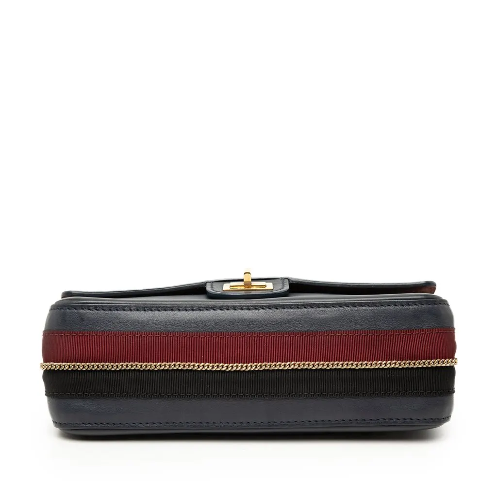 Chanel Calfskin Reissue 2.55 Medallion Nude Double Flap 225 Blue Leather Very good - Inside View