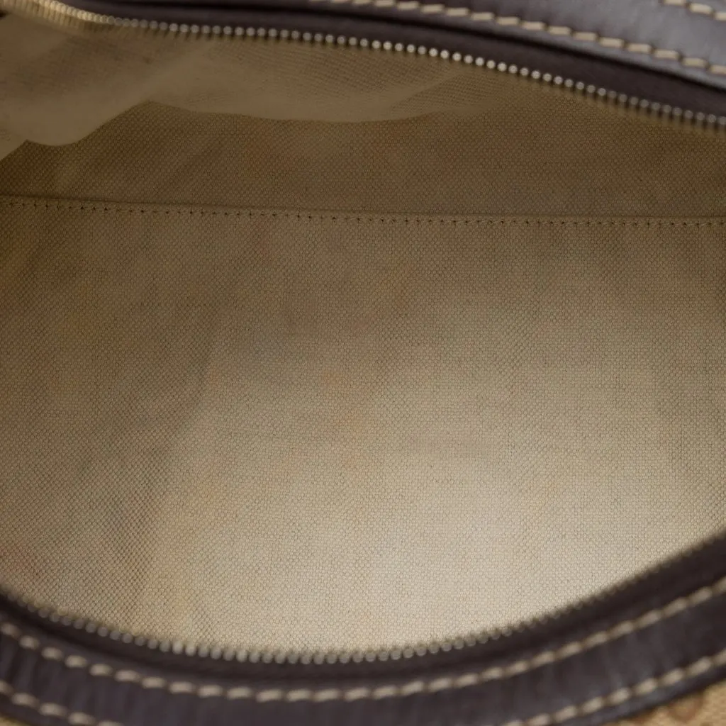 Gucci GG Canvas Lovely Shoulder Bag Brown Canvas Good - Model View