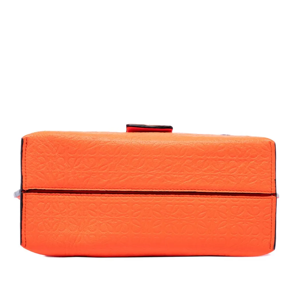 Loewe Embossed Anagram Leather Repeat Avenue Crossbody Orange Leather Very good - Inside View
