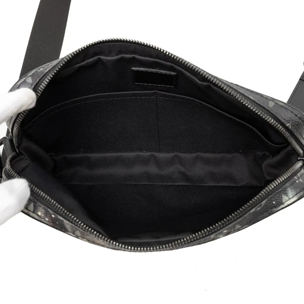Louis Vuitton Monogram Galaxy Alpha Messenger Bag Black Canvas Good - Model View