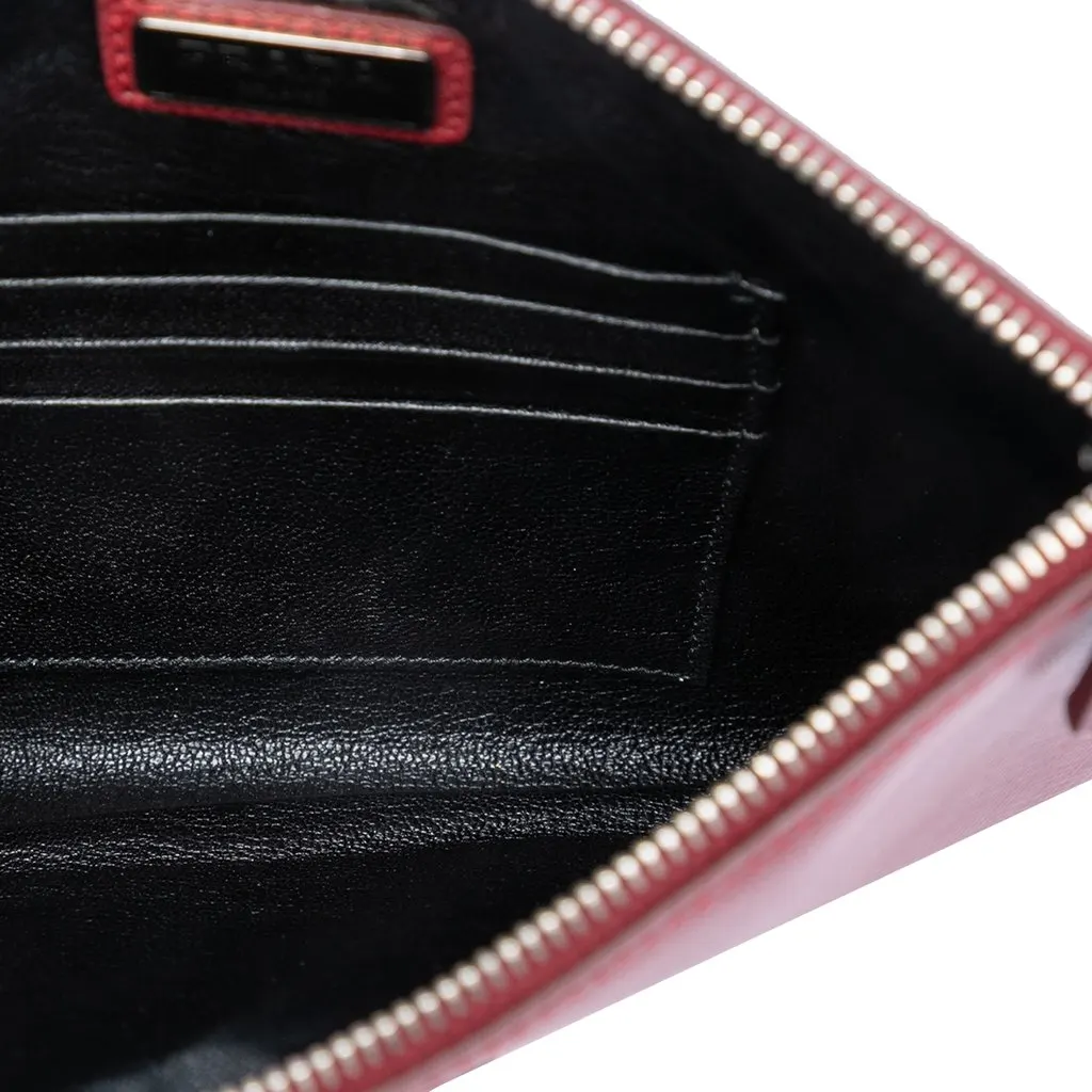 Prada Saffiano Clutch Red Leather Very good - Model View