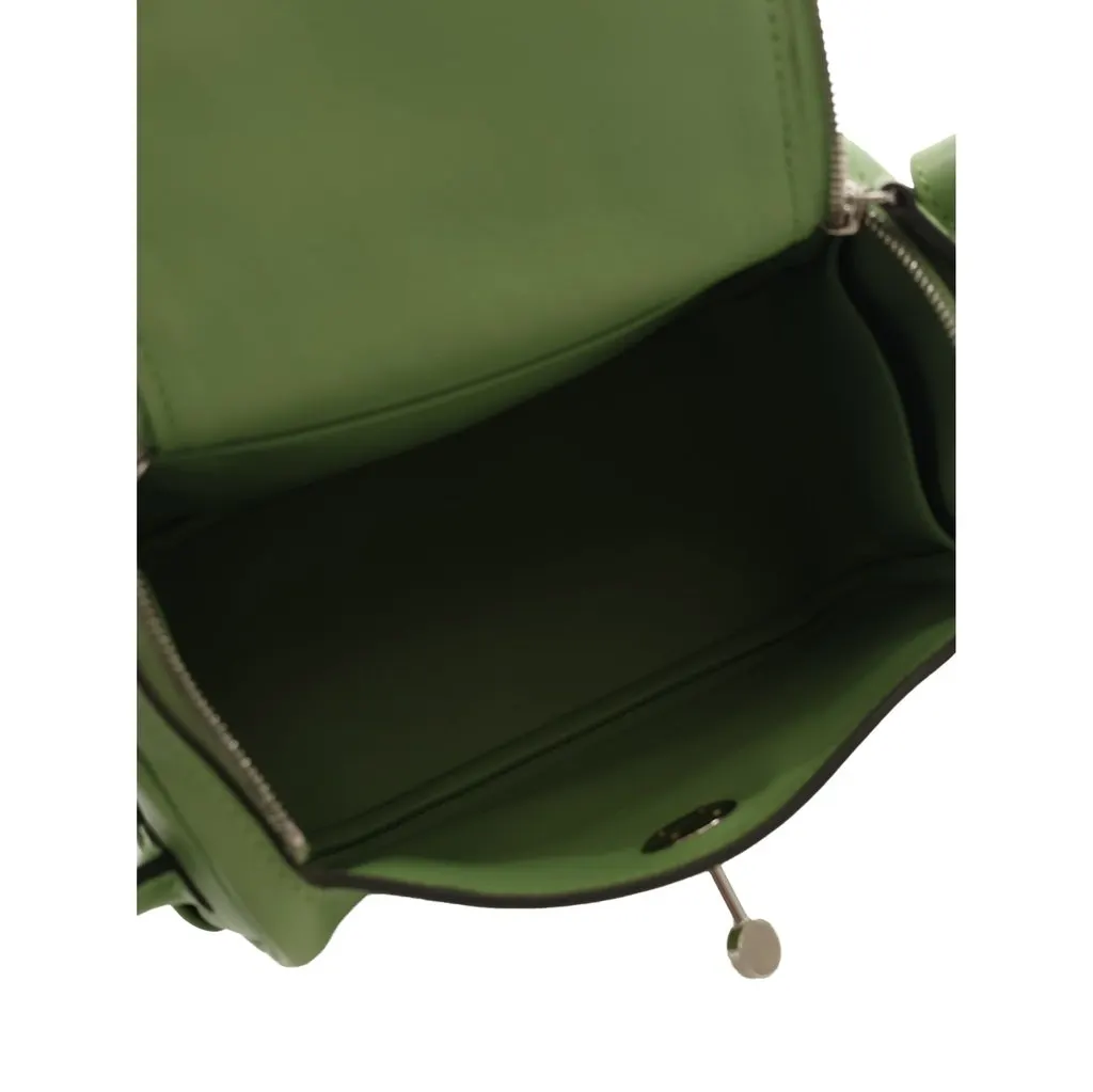 Hermès Mini Swift Lindy 20 Green Leather Good - Model View