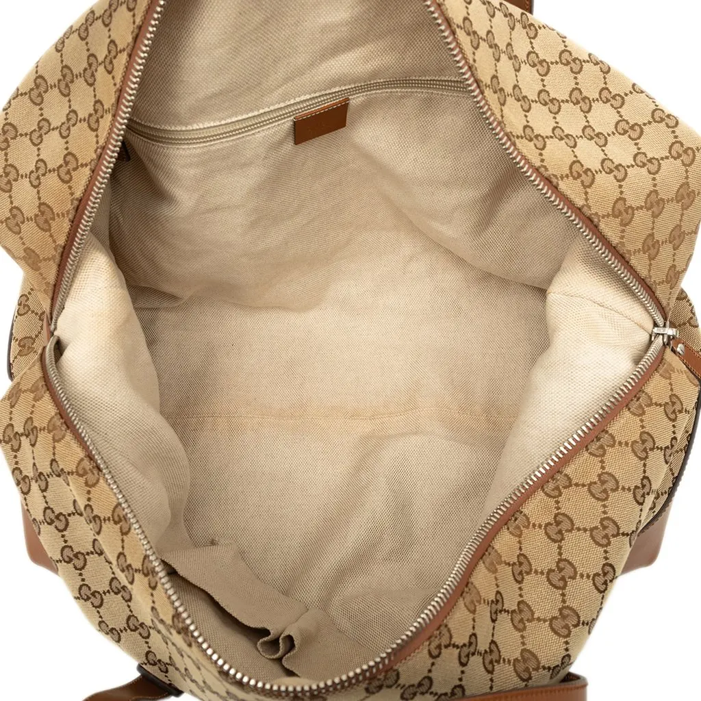 Gucci GG Canvas Web Travel Bag Beige Canvas Very good - Model View