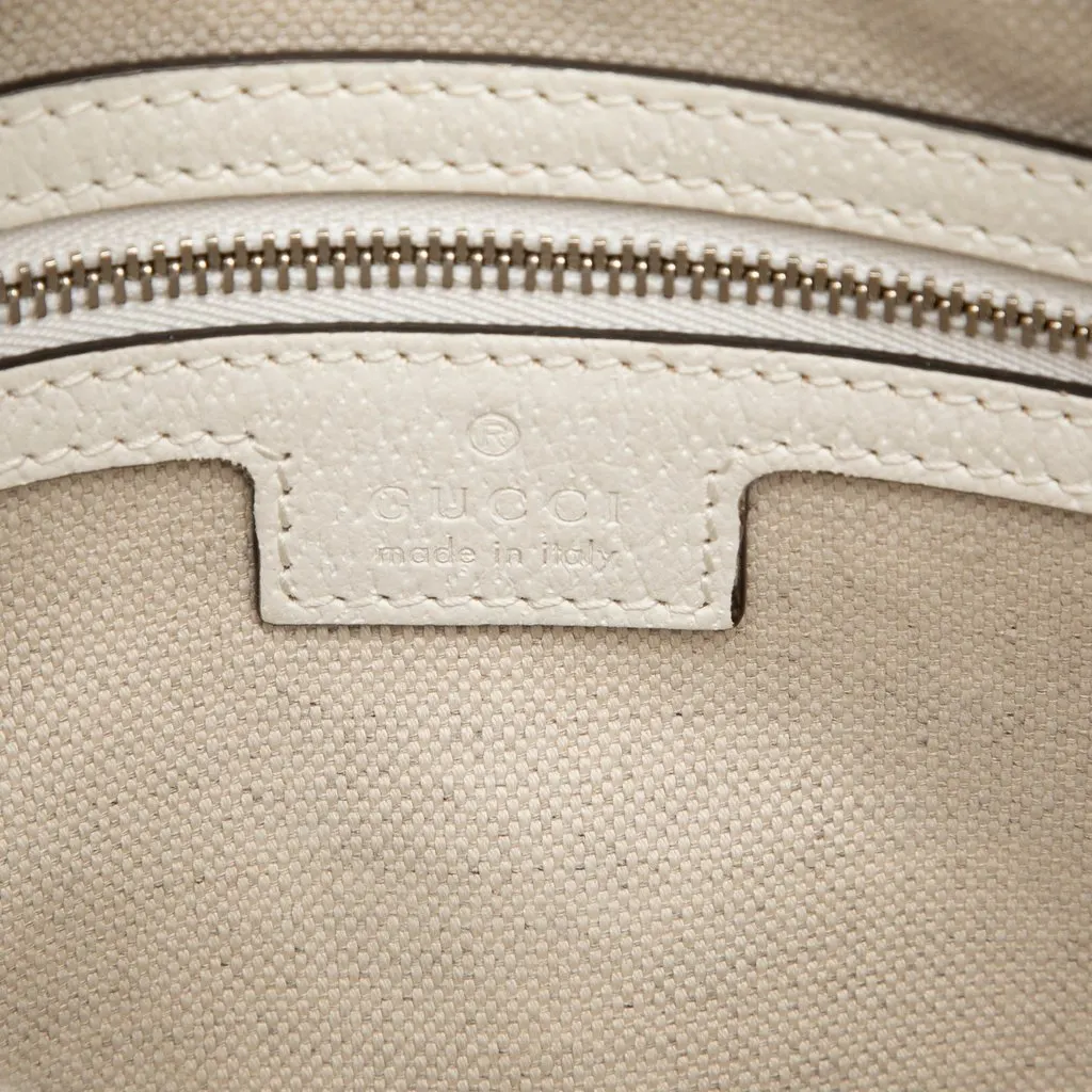 Gucci GG Supreme Trimmed Calfskin Crossbody White Leather Very good - Box View