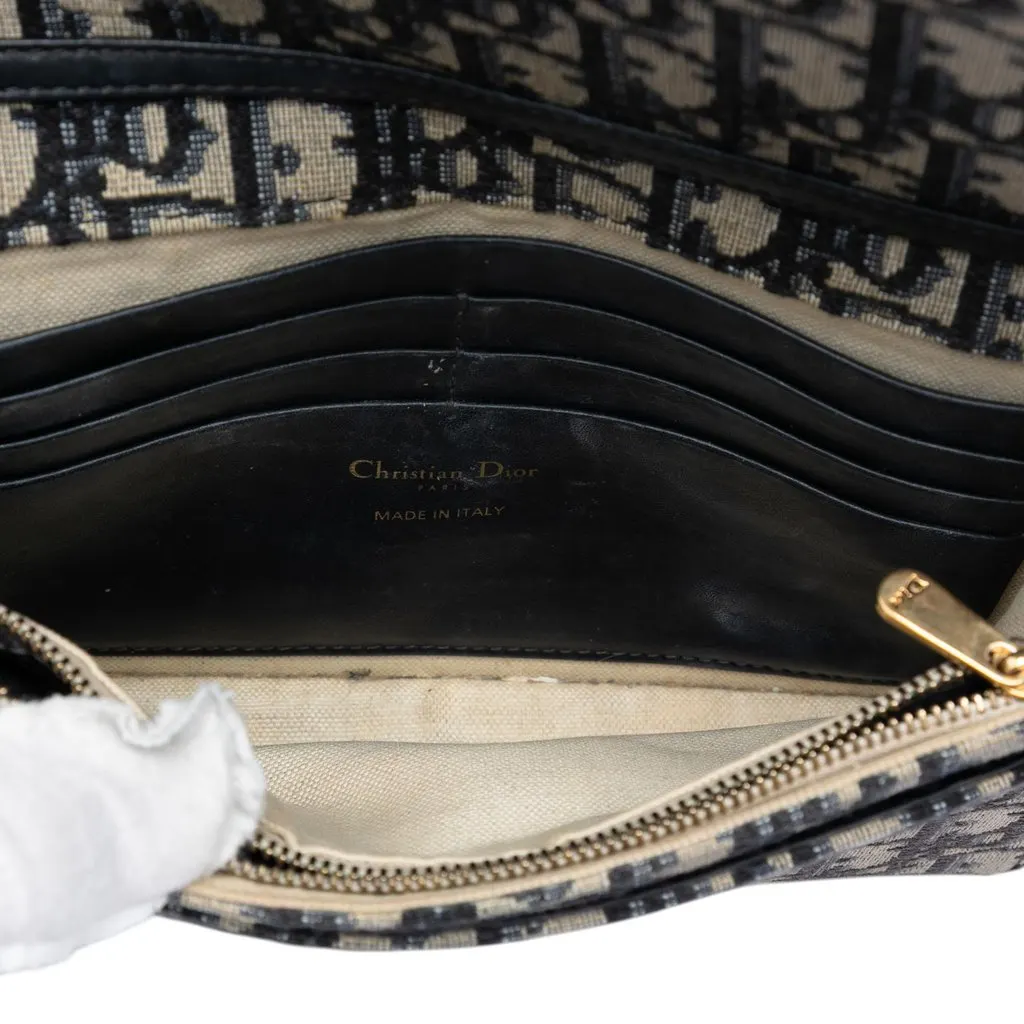 Dior Oblique Canvas Saddle Pouch Wallet on Chain Blue Very good - Model View