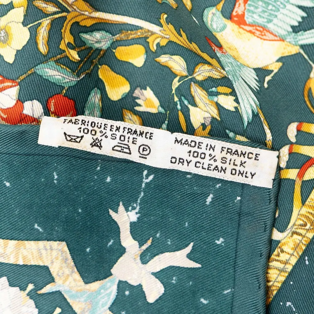 Hermès Pierres D Orient Et D Occident Silk Scarf 45 Green Silk Good - Box View