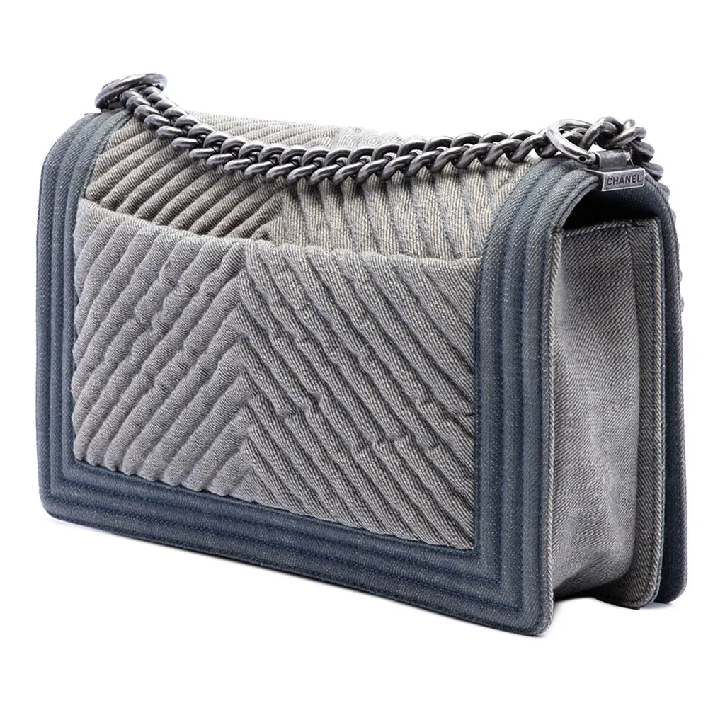Chanel Old Medium Chevron Denim Boy Flap Blue Very good - Back View