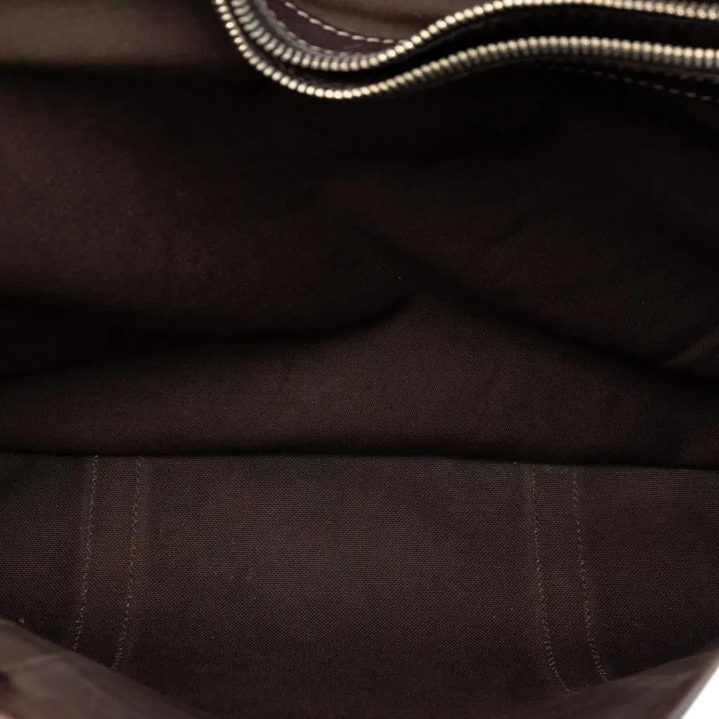 Gucci GG Supreme Joy Vertical Tote Beige Very good - Model View