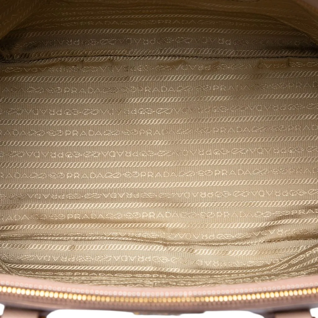 Prada Large Saffiano Lux Galleria Double Zip Satchel Brown Leather Very good - Model View