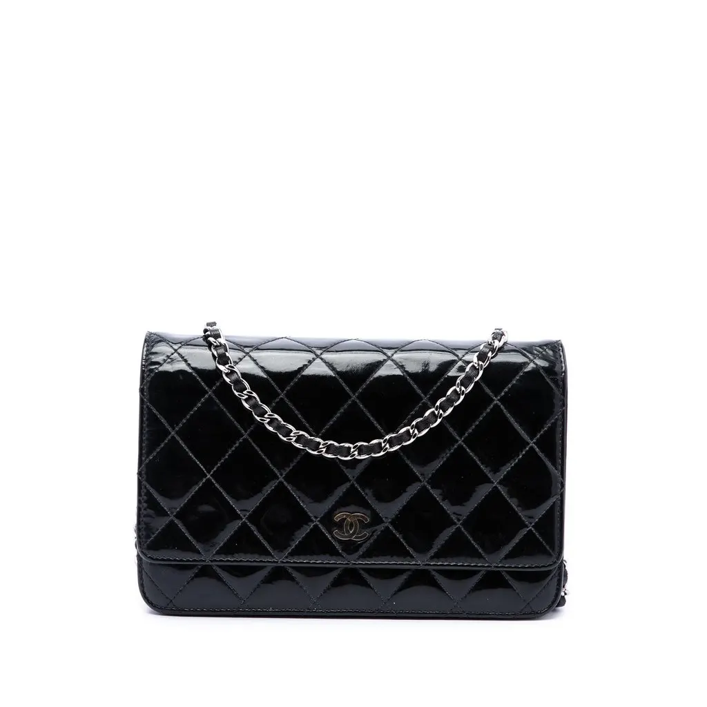Chanel CC Quilted Patent Wallet On Chain Black Leather Very good - Front View