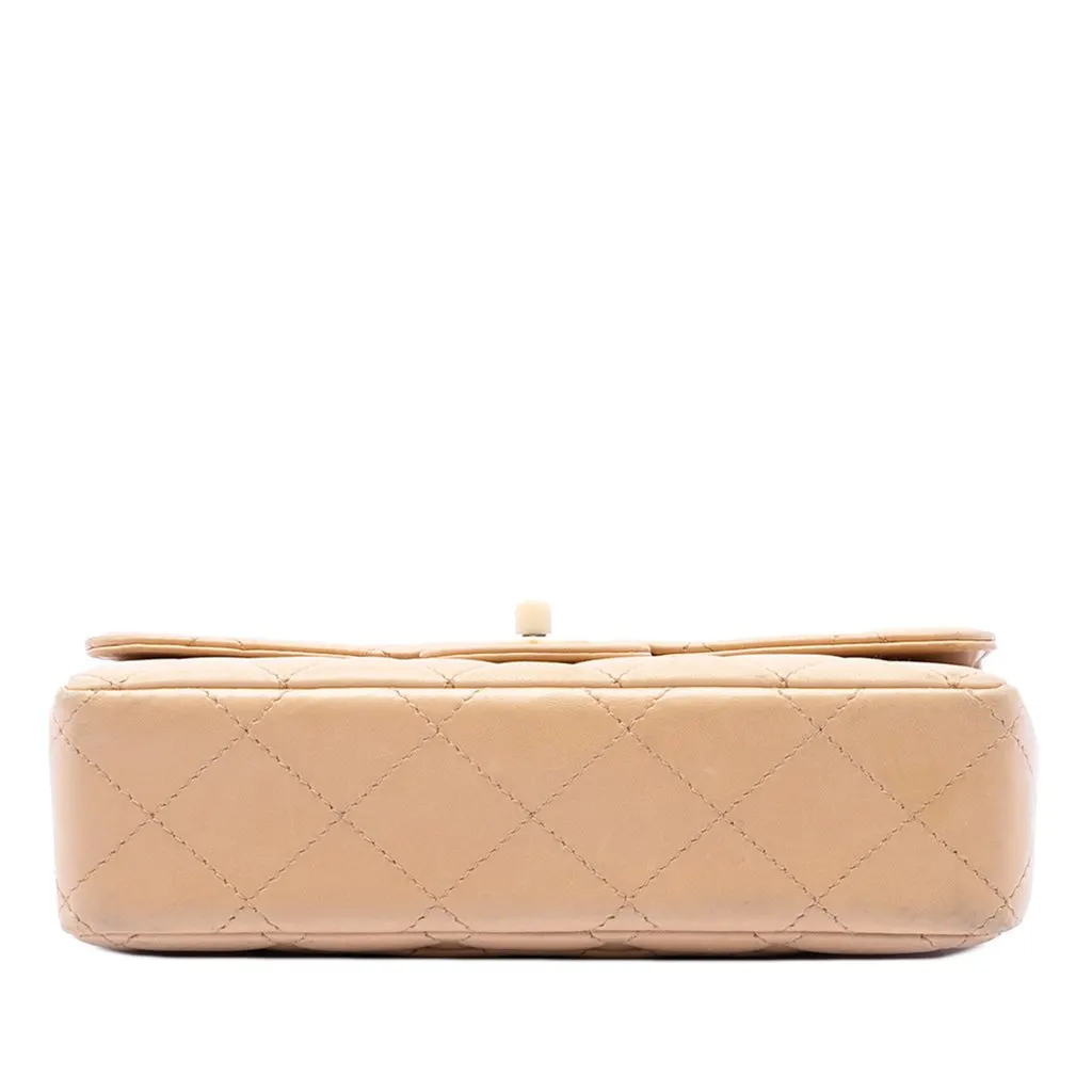 Chanel CC Quilted Lambskin Resin Chain Single Flap Beige Leather Very good - Inside View