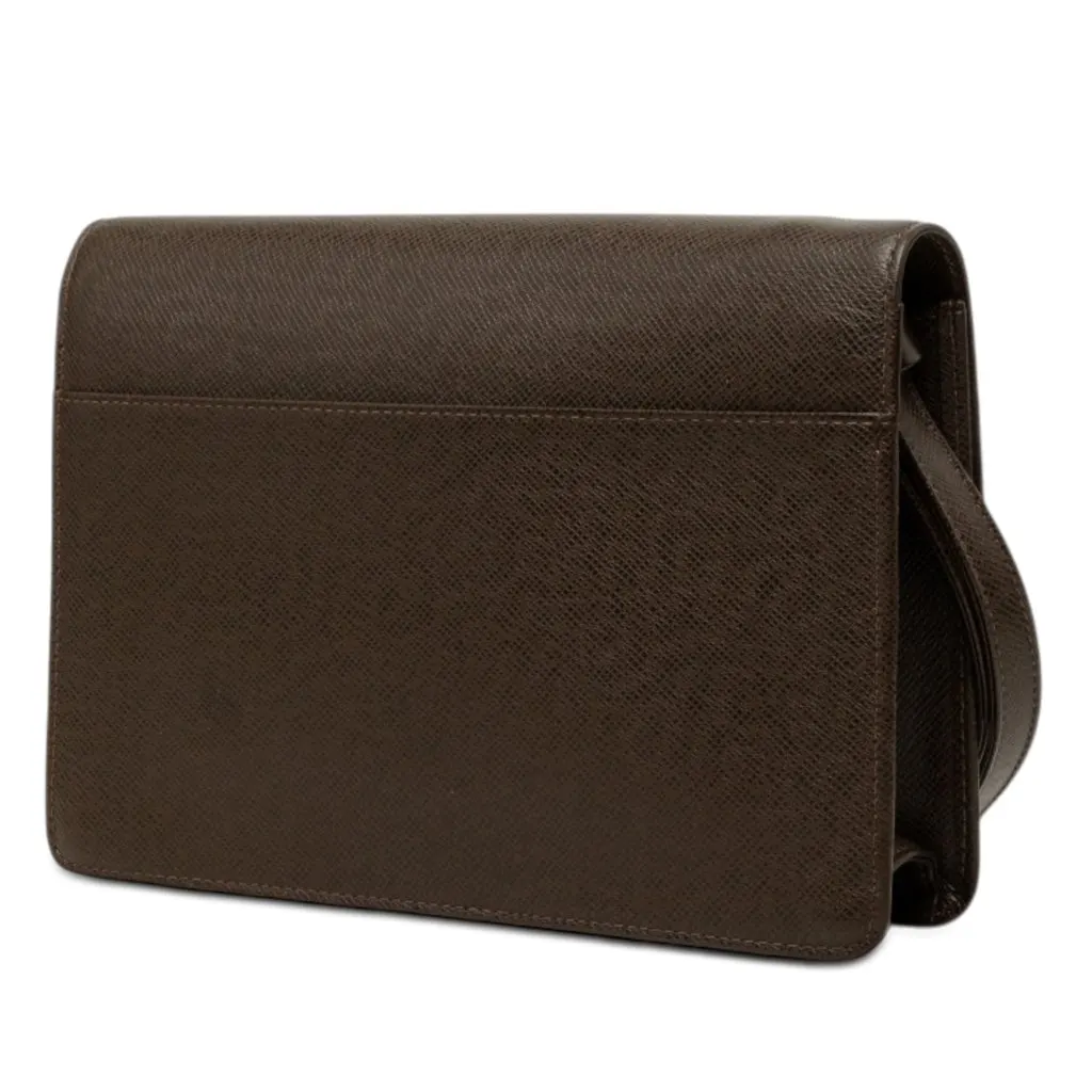 Louis Vuitton Taiga Selenga Brown Leather Good - Back View