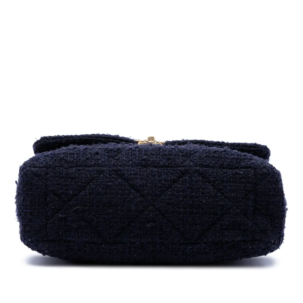 Chanel Maxi Tweed 19 Flap Blue Tweed Very good - Inside View