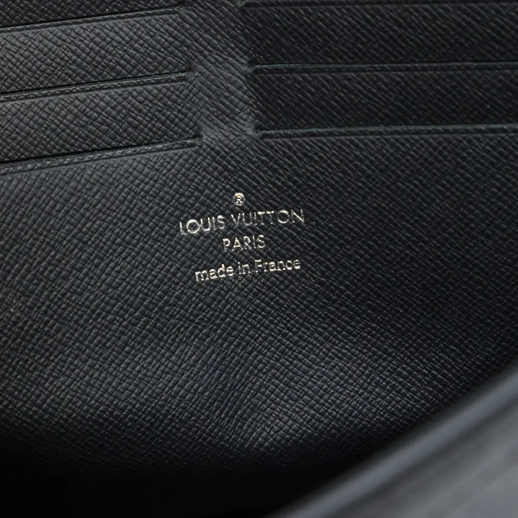 Louis Vuitton Monogram Eclipse Pochette Voyage MM Black Very good - Box View