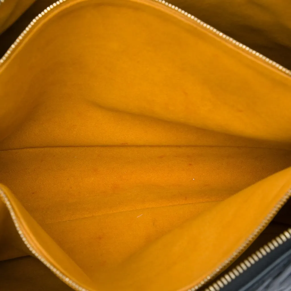 Louis Vuitton Monogram Embossed Puffy Lambskin Coussin MM Black Leather Very good - Model View