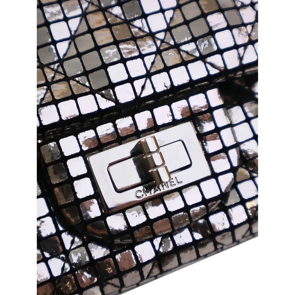 Chanel Quilted Mirror Calfskin Reissue 2.55 Double Flap 225 Silver Leather Very good - Box View