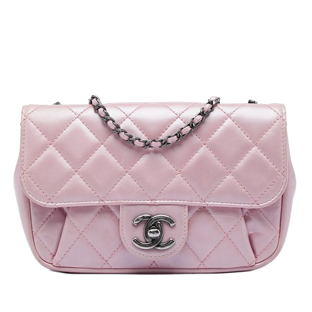 Chanel Mini Quilted Metallic Calfskin Coco Pleats Chain Flap Pink Leather Very good - Front View