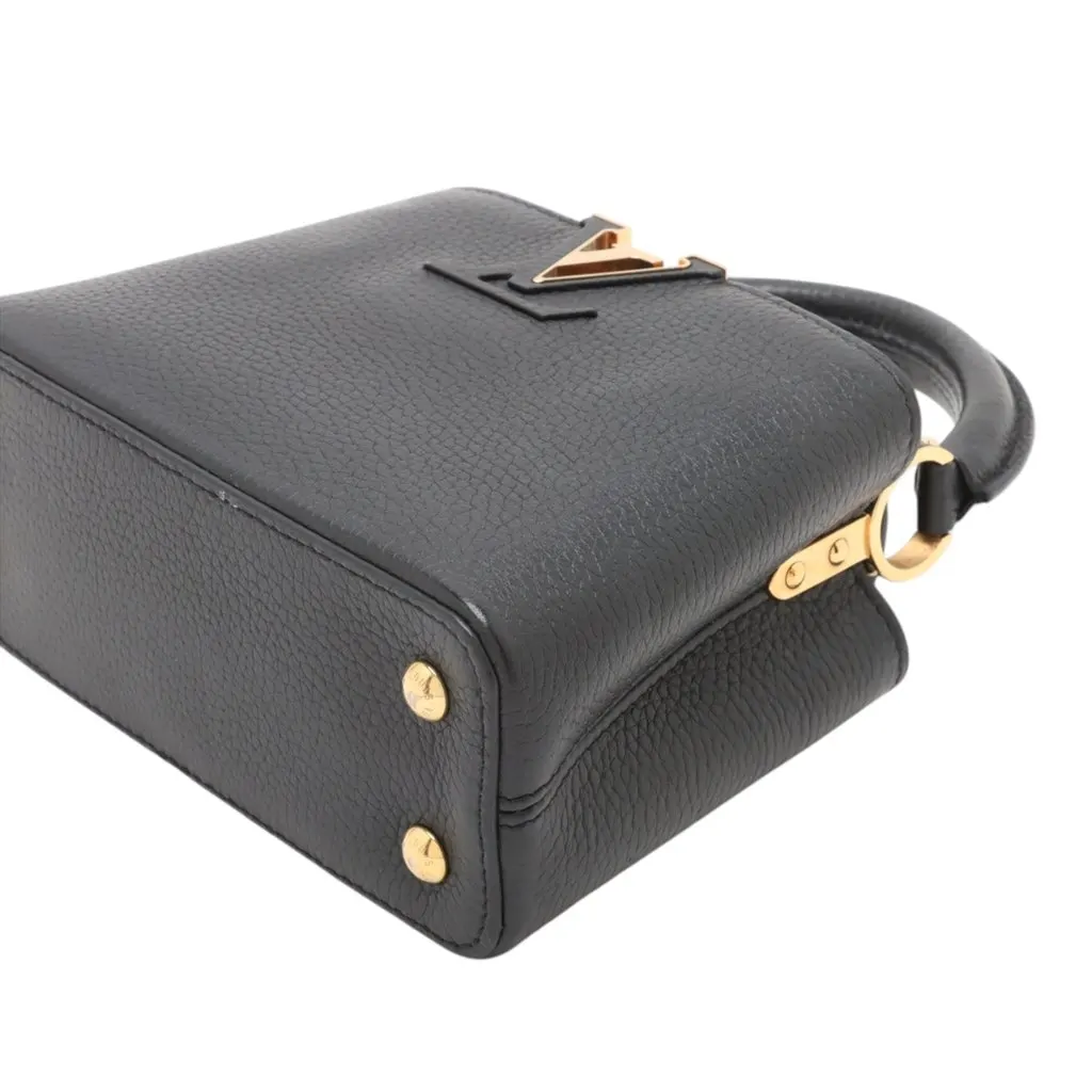 Louis Vuitton Taurillon Mini Capucines Black Leather Very good - Model View