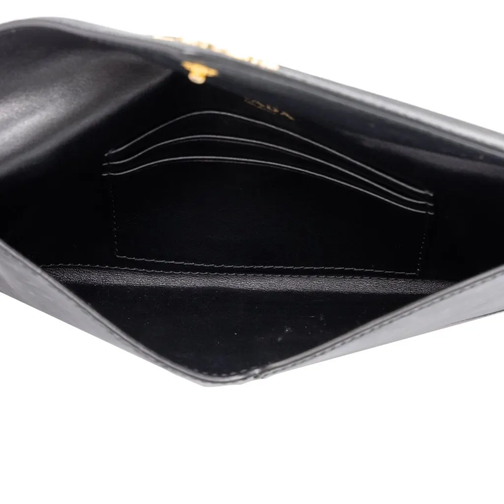 Prada Vitello Move Envelope Clutch Black Leather Very good - Model View
