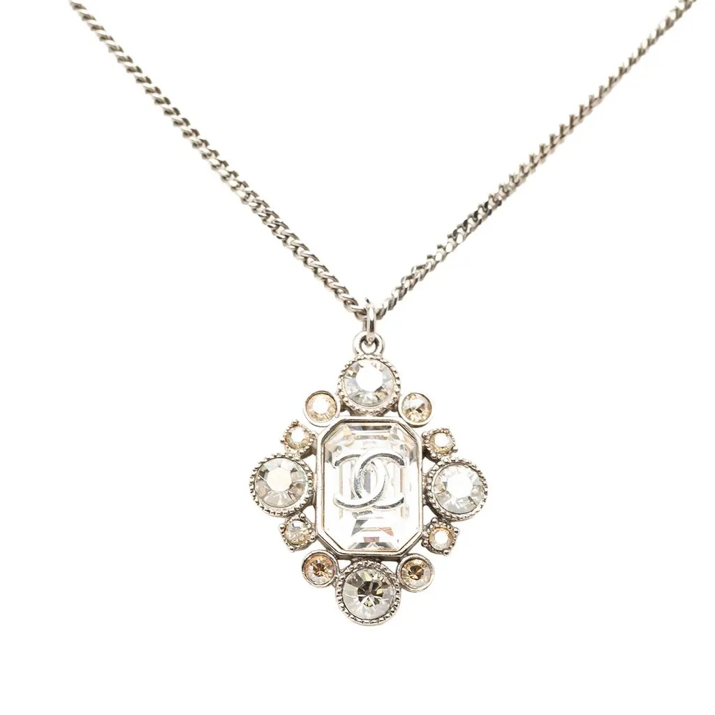 Chanel CC Brass Strass Pendant Necklace Silver Metal Very good - Model View