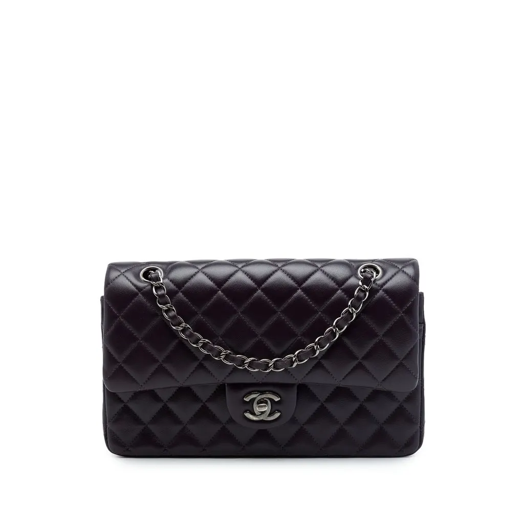Chanel Medium Classic Lambskin Double Flap Purple Leather Very good - Front View