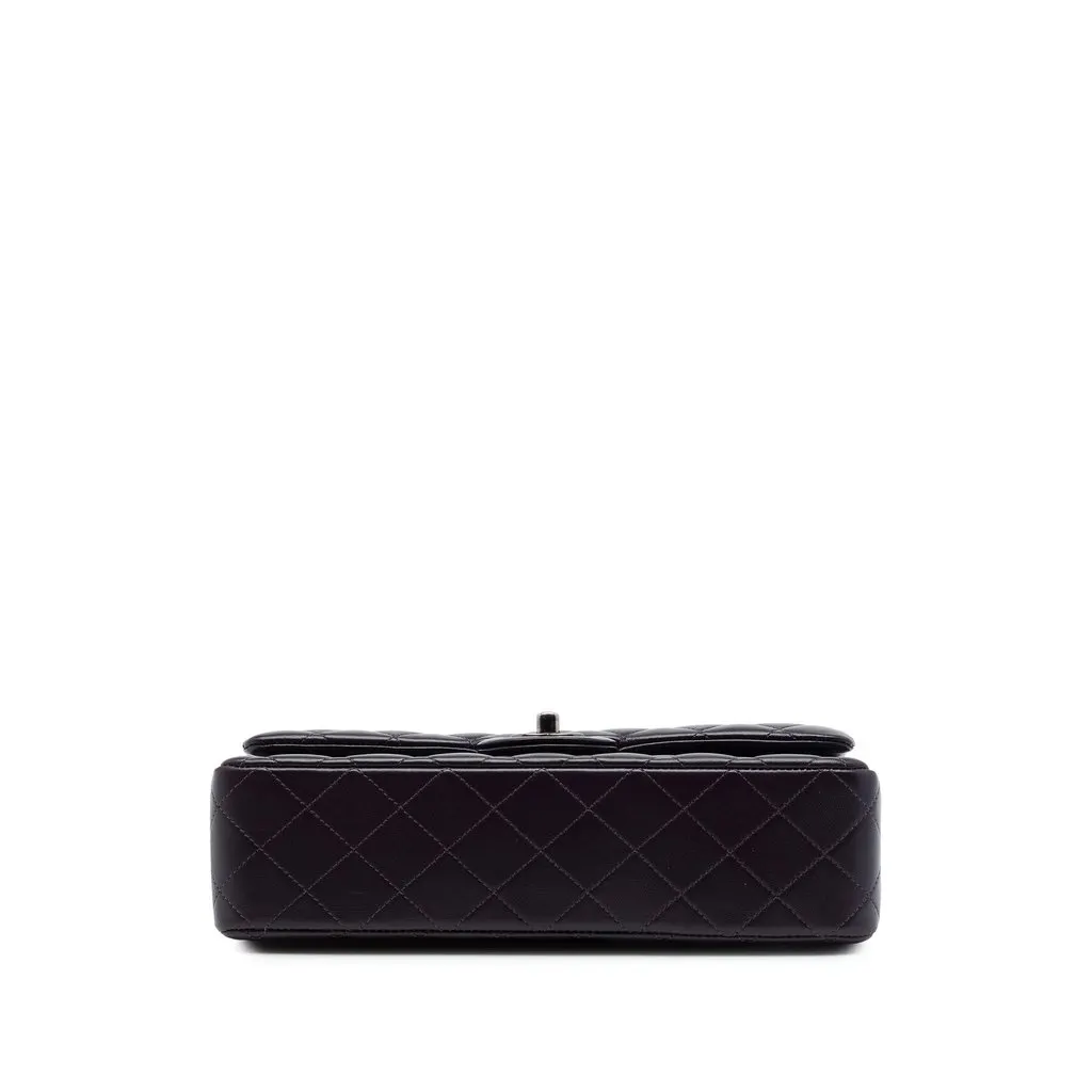 Chanel Medium Classic Lambskin Double Flap Purple Leather Very good - Inside View