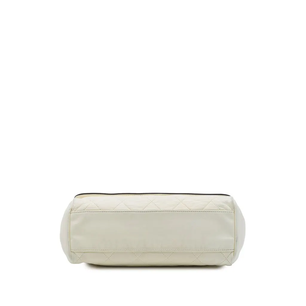 Chanel Tricolor Quilted Calfskin Country Club Reissue 2.55 Flap White Leather Very good - Inside View