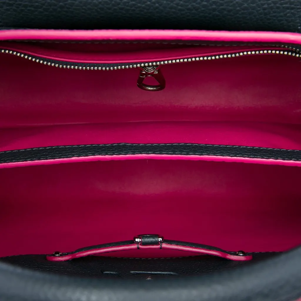 Louis Vuitton Taurillon Capucines BB Blue Leather Very good - Model View
