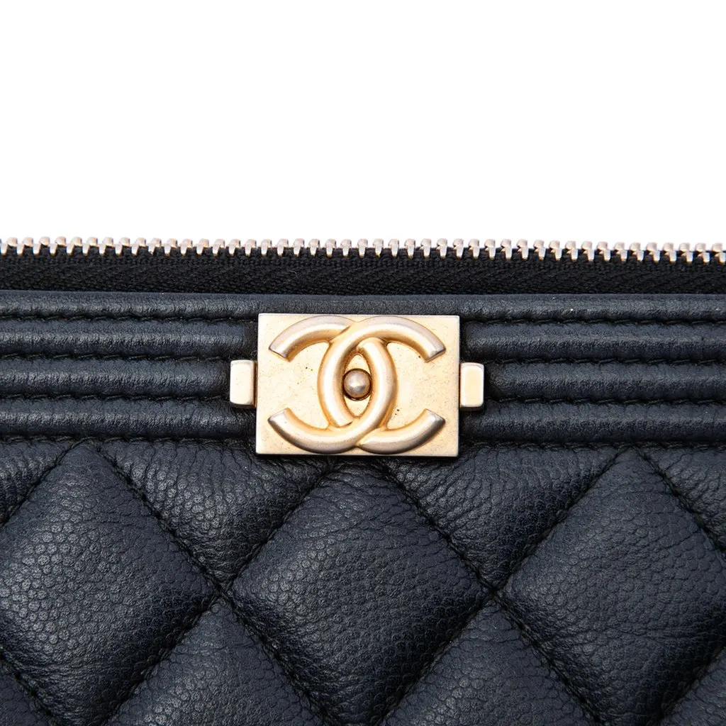 Chanel Large Quilted Caviar Boy O Case Clutch Black Leather Very good - Box View