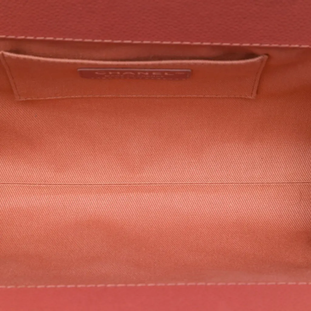 Chanel CC Quilted Caviar Frame Clutch Pink Leather Very good - Model View