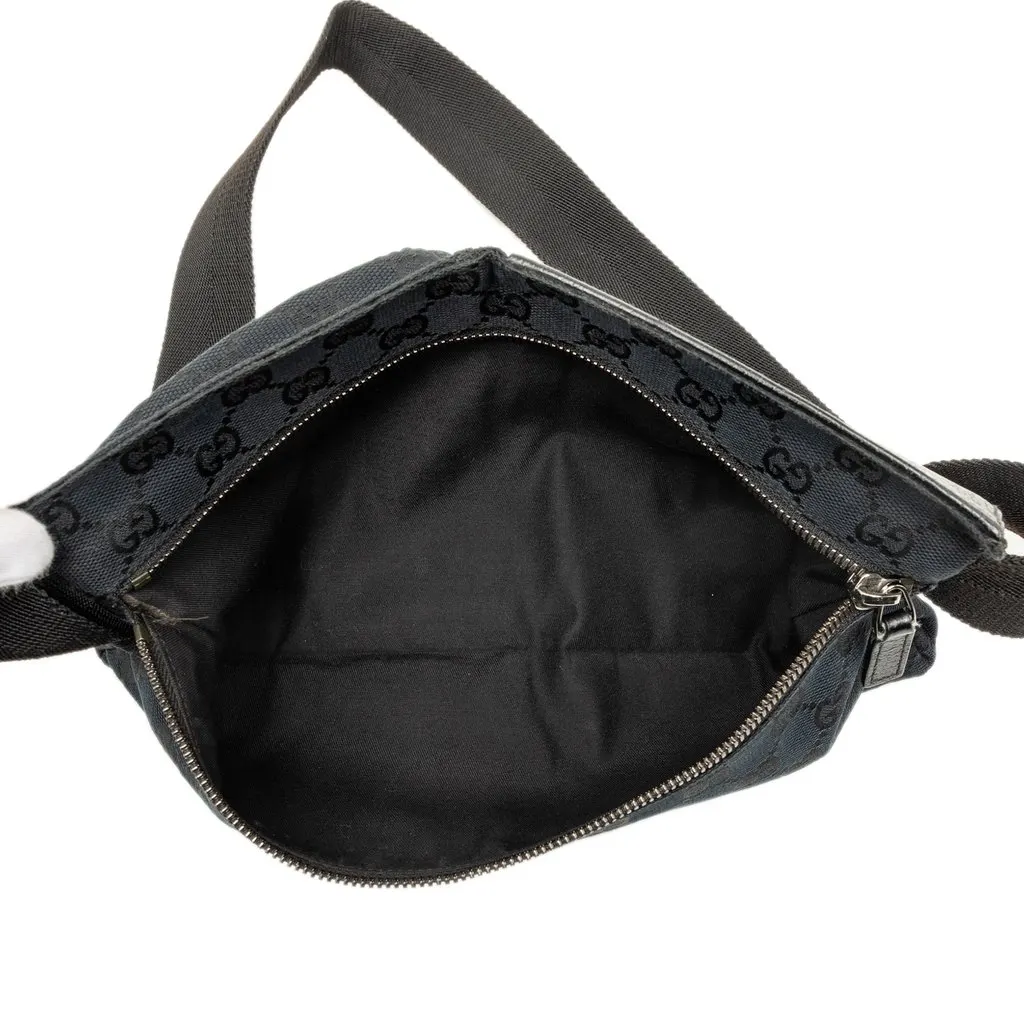 Gucci GG Canvas Double Pocket Belt Bag Black Very good - Model View