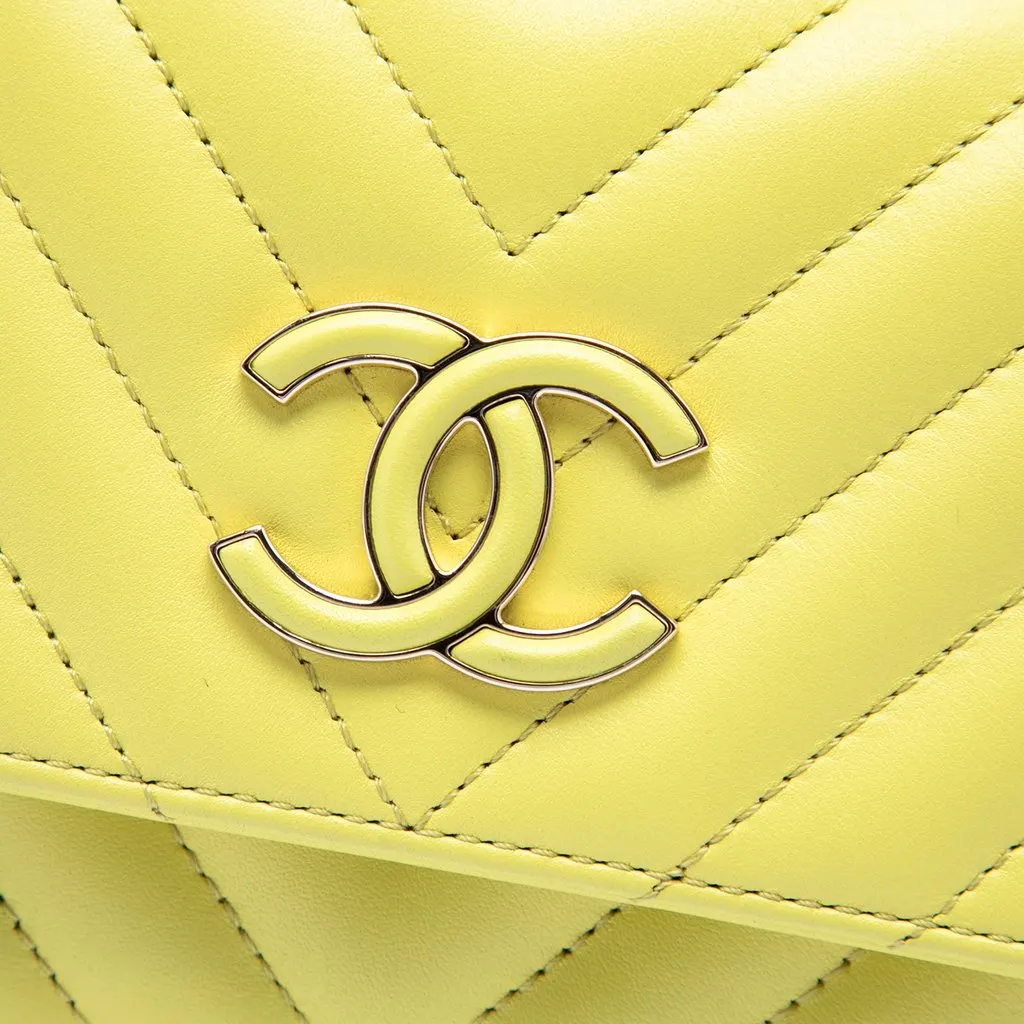 Chanel Small Quilted Calfskin Daily Chevron Flap Yellow Leather Very good - Box View