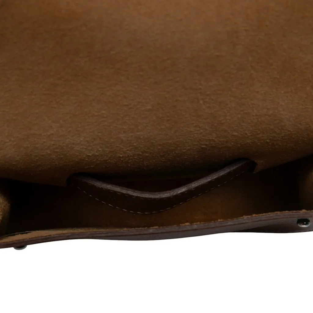 Hermès Courchevel Pochette Green Waist Bag Brown Leather Good - Model View