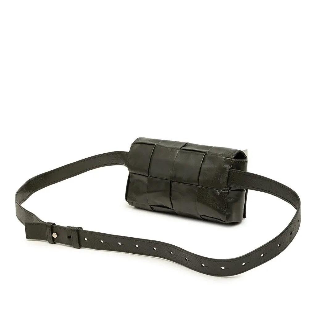 Bottega Veneta Paper Calfskin Intrecciato Cassette Belt Bag Black Leather Very good - Back View