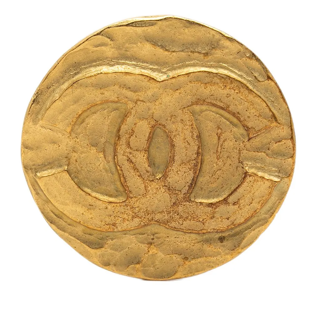 Chanel CC Gold Plated Round Pin Brooch Gold Metal Very good - Front View