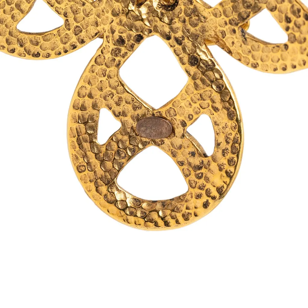 Chanel CC Gold Plated Infinity Brooch Gold Metal Very good - Inside View