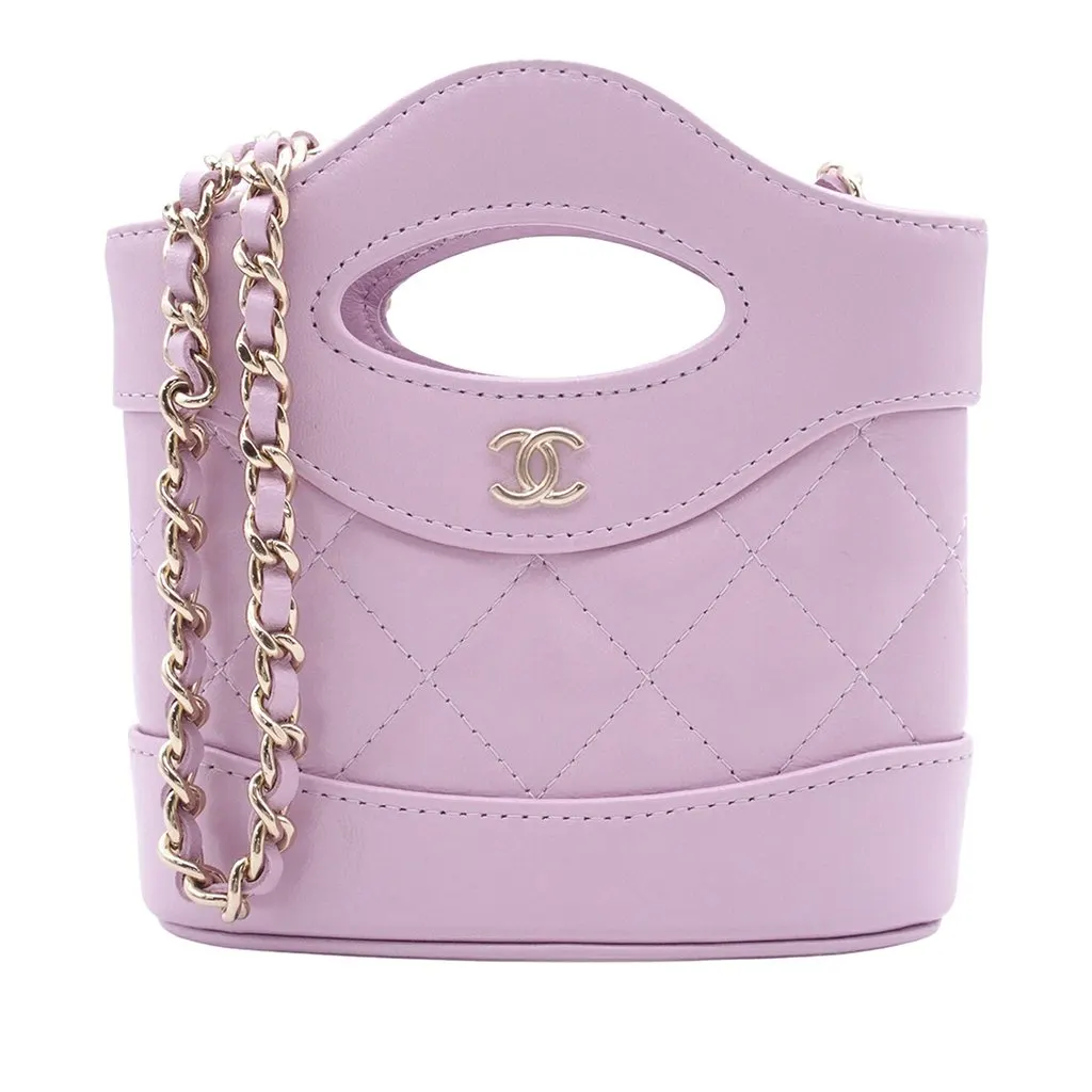 Chanel Micro Shiny Lambskin 31 Clutch with Chain Purple Leather Very good - Front View